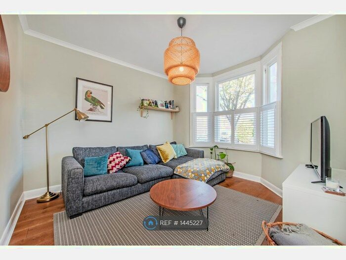 2 Bedroom Terraced House To Rent In Renness Road, London, E17