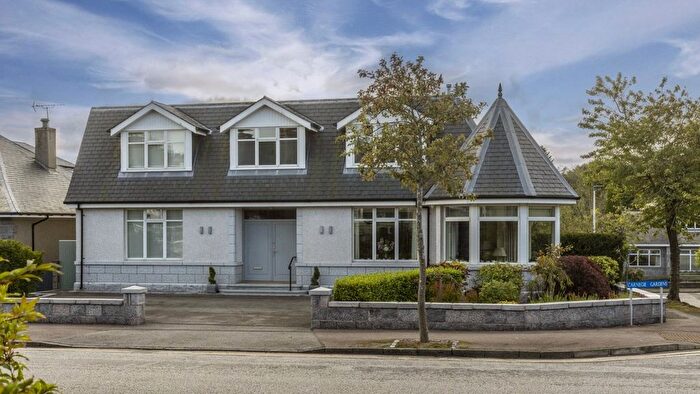 3 Bedroom Detached House For Sale In Carnegie Crescent, Aberdeen, AB15