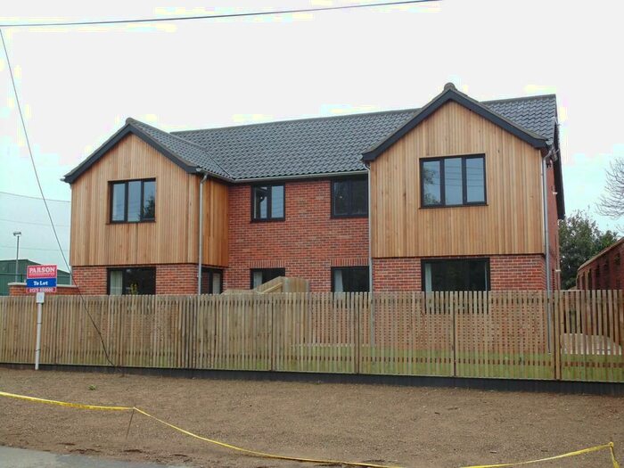 2 Bedroom Ground Flat To Rent In Walcot Road, Diss, Norfolk, IP22