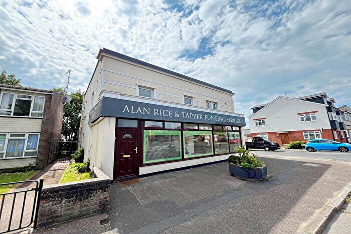 2 Bedroom Flat To Rent In Bournemouth, BH9