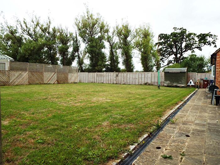 1 Bedroom Property To Rent In Heathfield Cottages, Kidlington, OX5