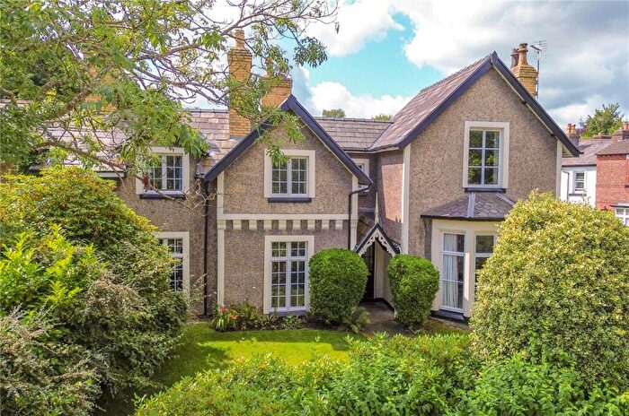 4 Bedroom Semi-Detached House For Sale In Victoria Mount, Oxton, Wirral, CH43