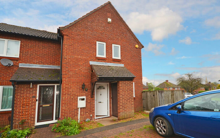 2 Bedroom End Of Terrace House To Rent In Mill Close, Raunds, NN9