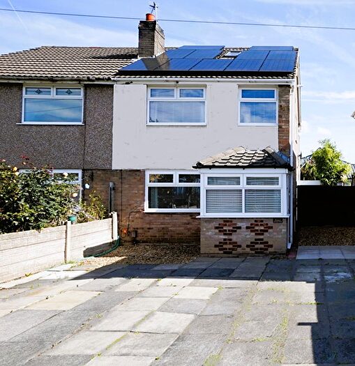 6 Bedroom Semi-Detached House To Rent In Monmouth Crescent, Ashton-In-Makerfield, WN4