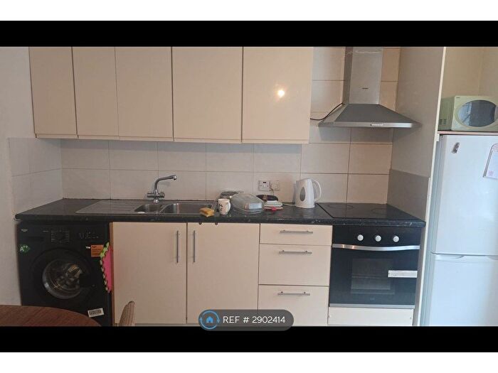 1 Bedroom Flat To Rent In Rosefield St, Dundee, DD1