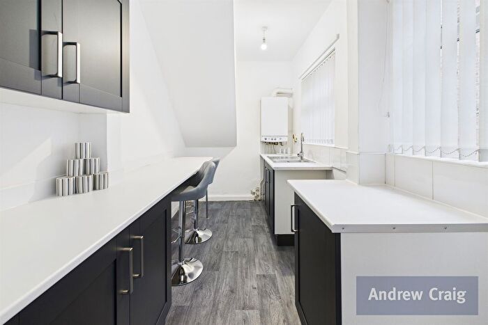 2 Bedroom Flat For Sale In Canterbury Street, South Shields, NE33