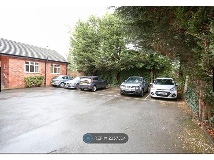 1 Bedroom Flat To Rent In Barlow Moor Road, Manchester, M20