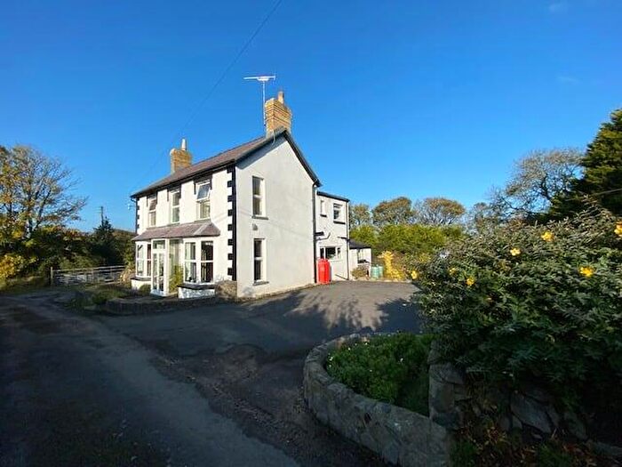4 Bedroom Detached House For Sale In Llangrannog, Ceredigion, SA44