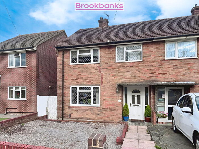 3 Bedroom End Of Terrace House To Rent In Brook Road, Swanley, BR8