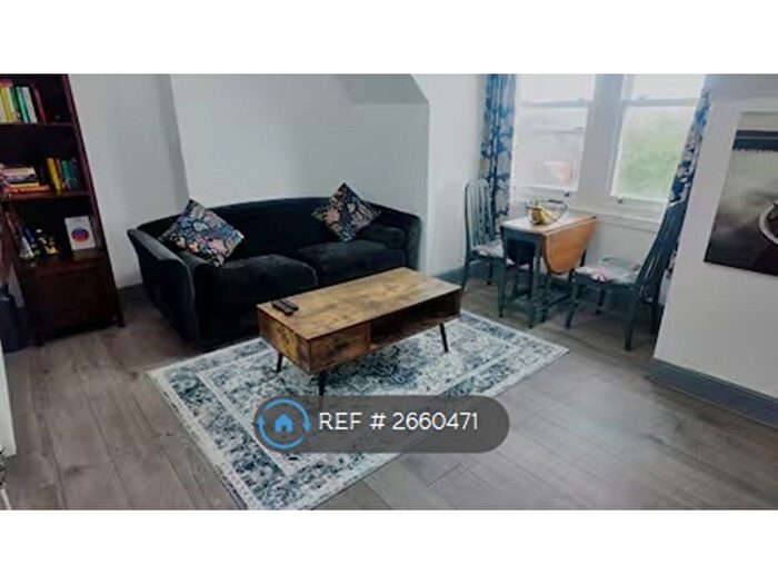 1 Bedroom Flat To Rent In Vineyard Hill Road, Wimbledon, SW19