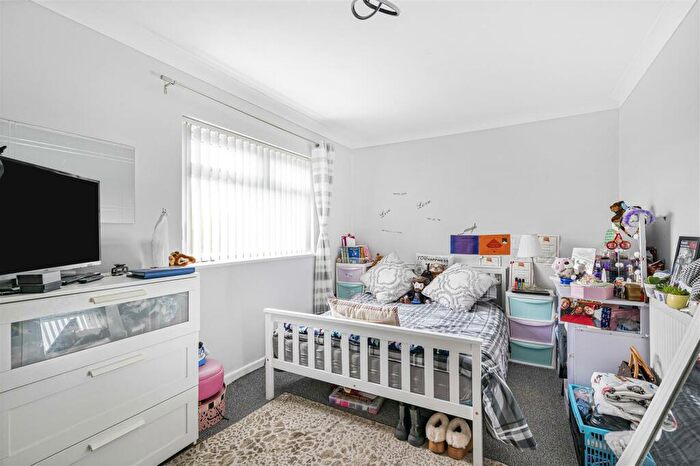 2 Bedroom Detached Bungalow For Sale In Arundel Road, Peacehaven, BN10