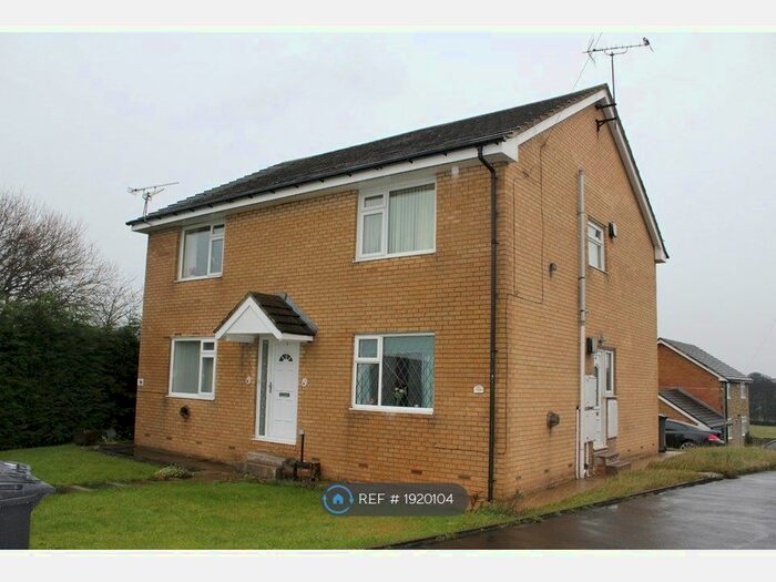 1 Bedroom Flat To Rent In Tyersal Crescent, Bradford, BD4