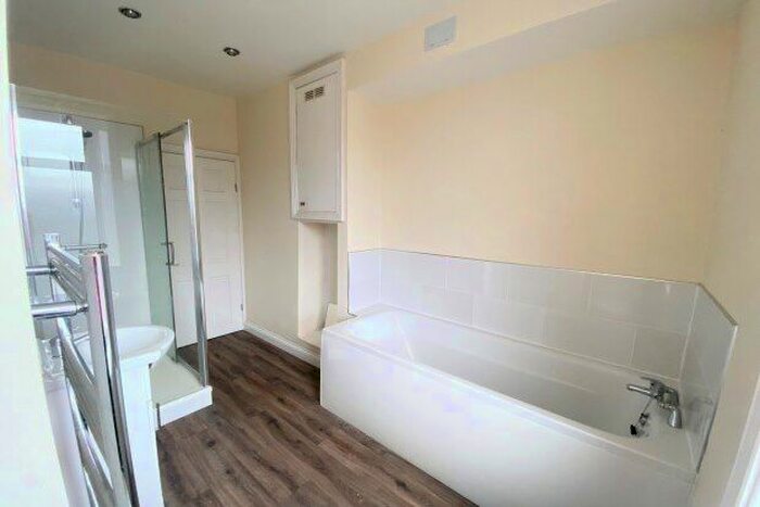 2 Bedroom Property To Rent In Hall Street, Colne, BB8
