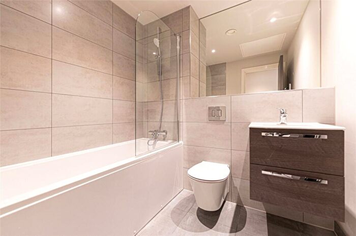 2 Bedroom Apartment To Rent In Iron House, The Metalworks, Petersfield Avenue, Slough, Berkshire, SL2