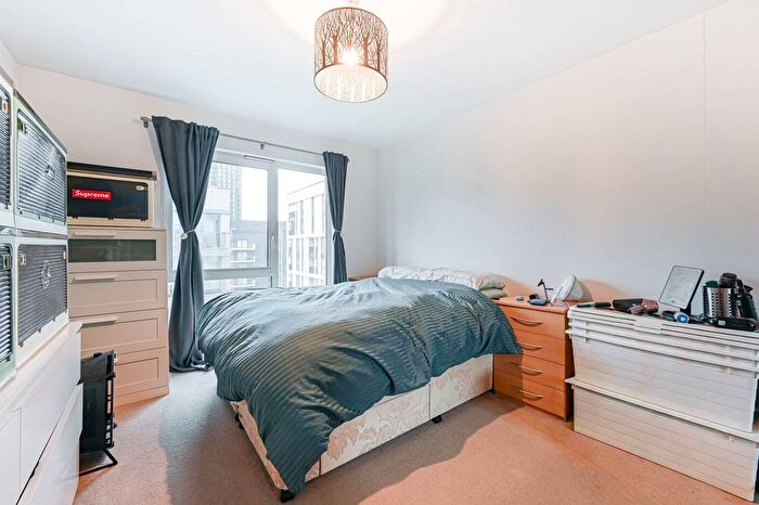 1 Bedroom Flat For Sale In Barge Walk, Greenwich, London, SE10