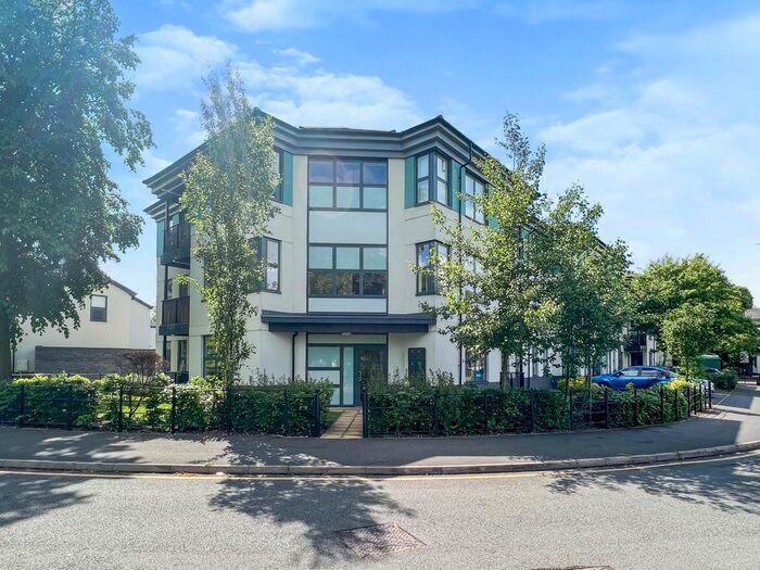 2 Bedroom Flat To Rent In Cawdor Crescent, Birmingham, B16