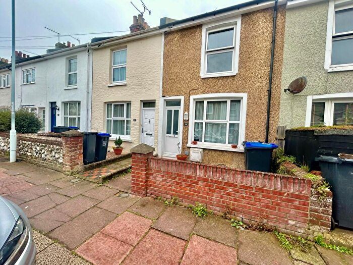 2 Bedroom Terraced House To Rent In Cranworth Road, Worthing, BN11
