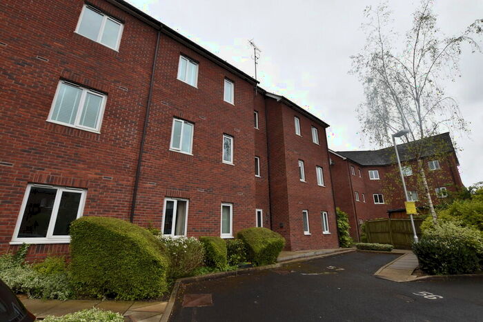 1 Bedroom Apartment To Rent In Mill Court Drive, Radcliffe, Manchester, M26