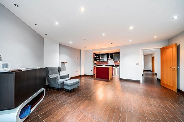 3 Bedroom Flat To Rent In Pacific Wharf, Rotherhithe, SE16