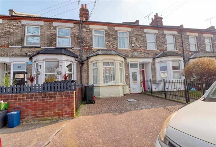 3 Bedroom Terraced House To Rent In Recreation Road, Clacton-On-Sea, CO15