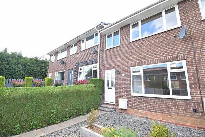 3 Bedroom Terraced House To Rent In Elmwood Drive, Walton, WF2