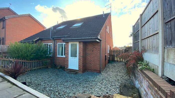 1 Bedroom Semi-Detached House To Rent In Bishops Drive, Oakwood, Derby, DE21