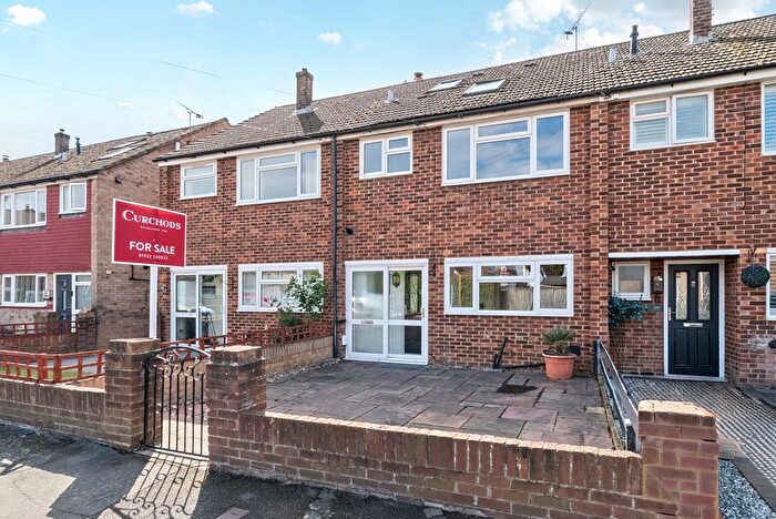 4 Bedroom Terraced House For Sale In Burbidge Road, Shepperton, TW17