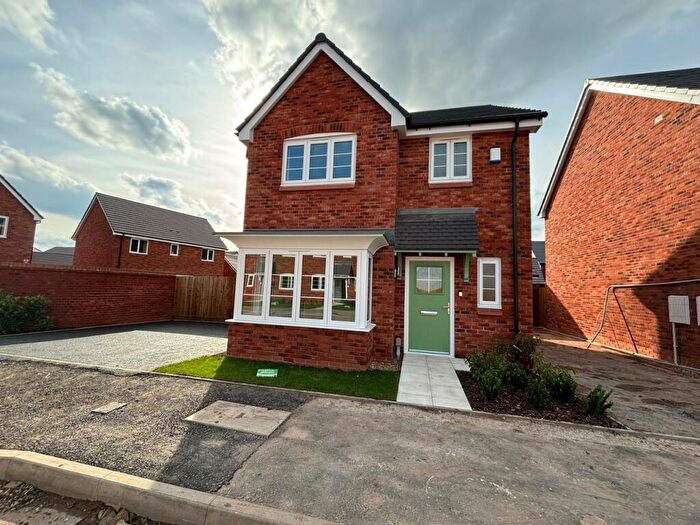 3 Bedroom House To Rent In Flint Avenue, Tattenhill, DE13