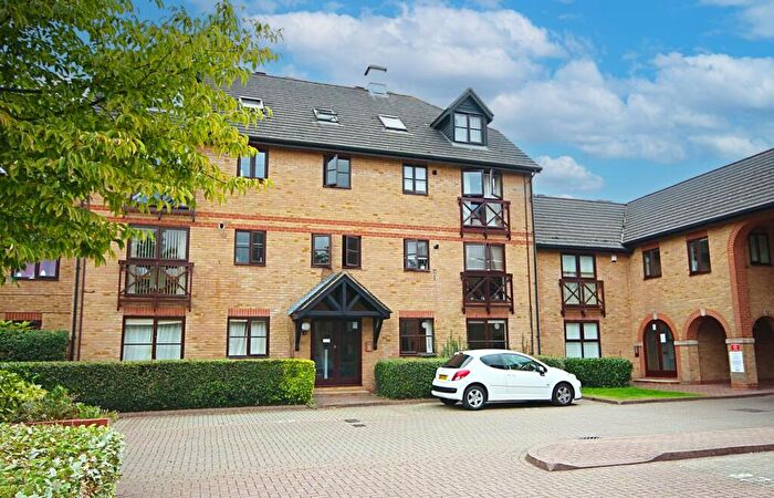 1 Bedroom Apartment For Sale In Herts, Sawbridgeworth, CM21