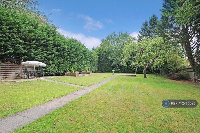 1 Bedroom Flat To Rent In Bramble Lane, Amersham, HP7