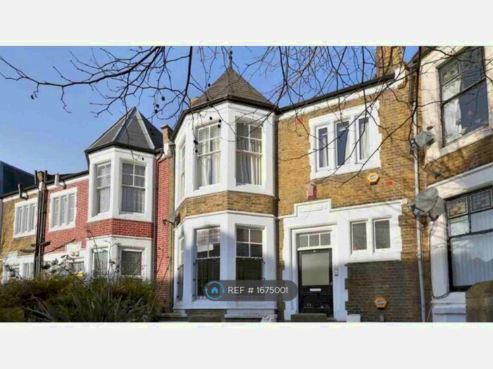 2 Bedroom Flat To Rent In Kyverdale Road, London, N16