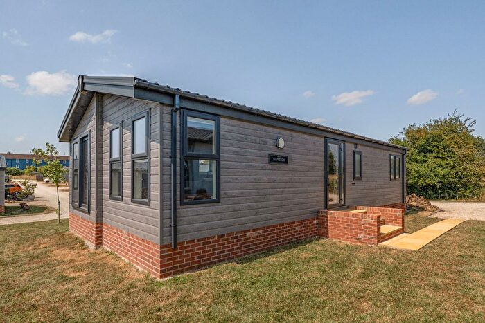 2 Bedroom Mobile/park Home For Sale In Brand New Lodge, Near Shepton Mallet, Somerset, BA4