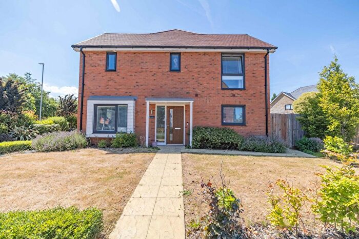 3 Bedroom Semi-Detached House For Sale In Nova Avenue, Faversham, ME13