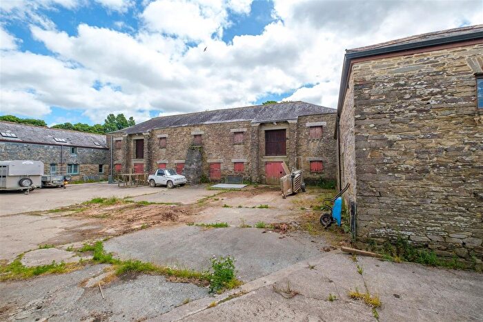6 Bedroom Barn Conversion For Sale In Horningtops, Liskeard, PL14