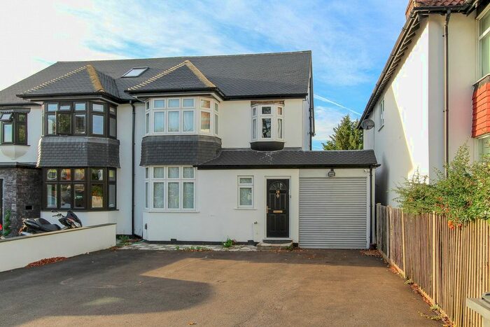 4 Bedroom Semi-Detached House To Rent In Gibbs Green, Edgware, HA8