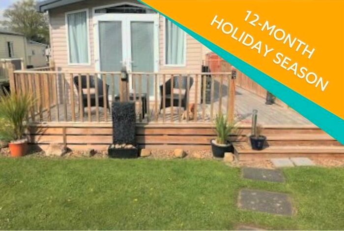 2 Bedroom Mobile/park Home For Sale In Hurworth Road, Neasham, Darlington, DL2