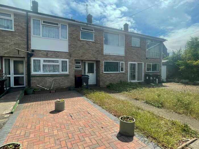 5 Bedroom Terraced House To Rent In St Michaels Close, Canterbury, CT2
