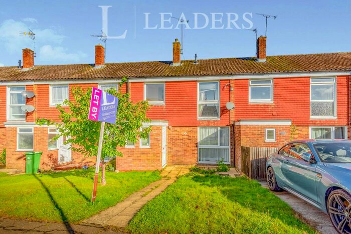 3 Bedroom Terraced House To Rent In Stanford Way, Broadbridge Heath, RH12