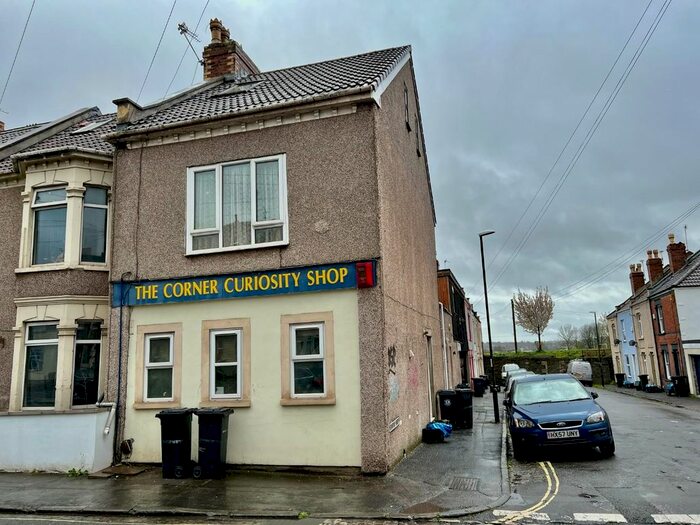 2 Bedroom Flat To Rent In Avonvale Road, Redfield, Bristol, BS5