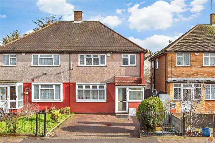 4 Bedroom Semi Detached House For Sale In Chadwell Heath Lane, Chadwell Heath, Essex, RM6