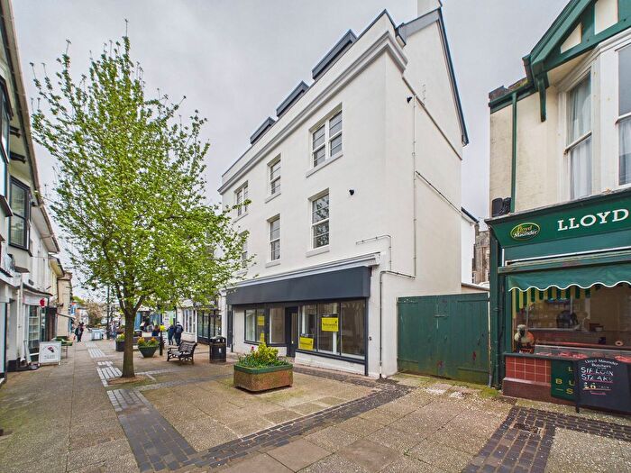 2 Bedroom Flat For Sale In Fore Street, St. Marychurch, Torquay, TQ1
