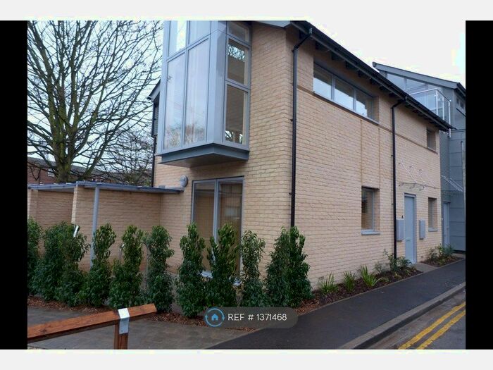 1 Bedroom Flat To Rent In Benson Place, Cambridge, CB4
