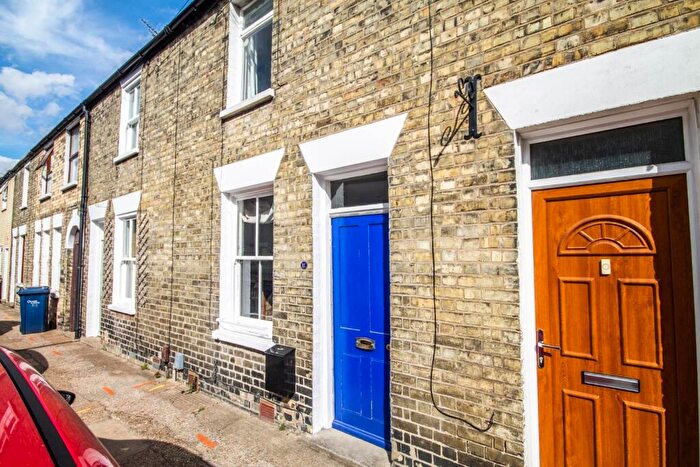 2 Bedroom Terraced House To Rent In Gwydir Street, Cambridge, CB1