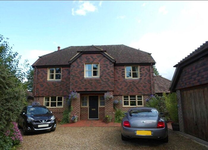 4 Bedroom Detached House To Rent In Bramshaw, Lyndhurst, SO43