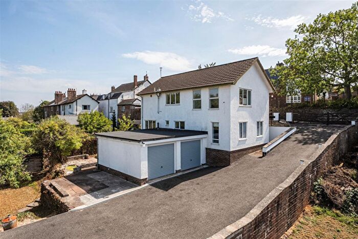3 Bedroom Detached House For Sale In Higher Town, Sampford Peverell, Tiverton, EX16