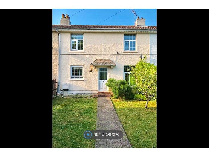 3 Bedroom Terraced House To Rent In Harbour View, Penryn, TR10