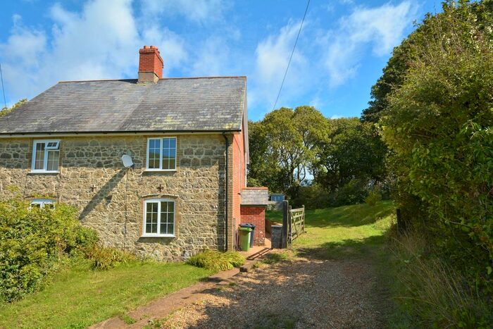 3 Bedroom Semi-Detached House To Rent In Loverstone Lane, Chillerton, PO30