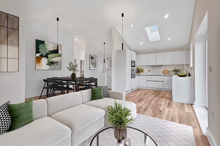 3 Bedroom Terraced House For Sale In St. Leonards Quarter, Exeter, Devon, EX2