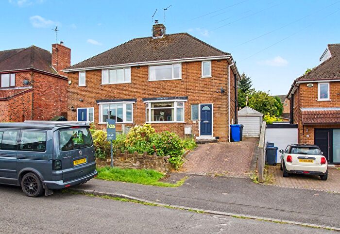 3 Bedroom Semi Detached House For Sale In Orchards Way, Walton, Chesterfield, S40