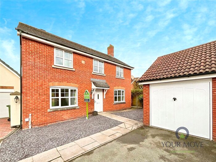 4 Bedroom Detached House To Rent In Vale Grove, Bromsgrove, Worcestershire, B60